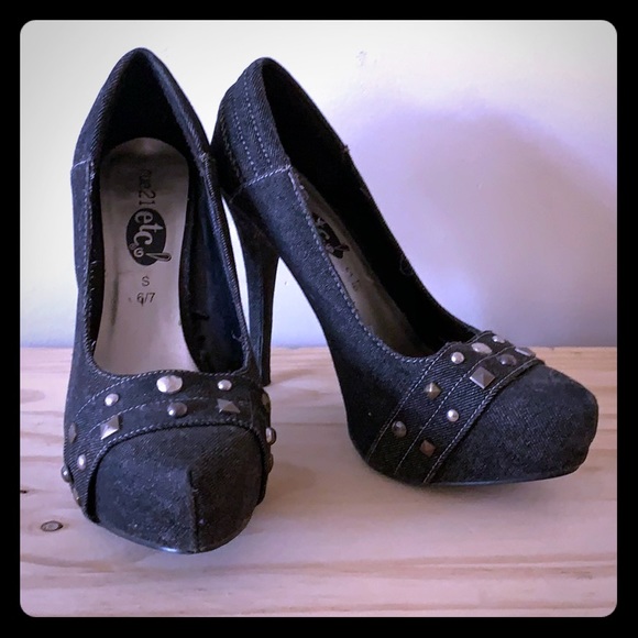 Studded denim platform heels size 6/7 - Picture 1 of 5
